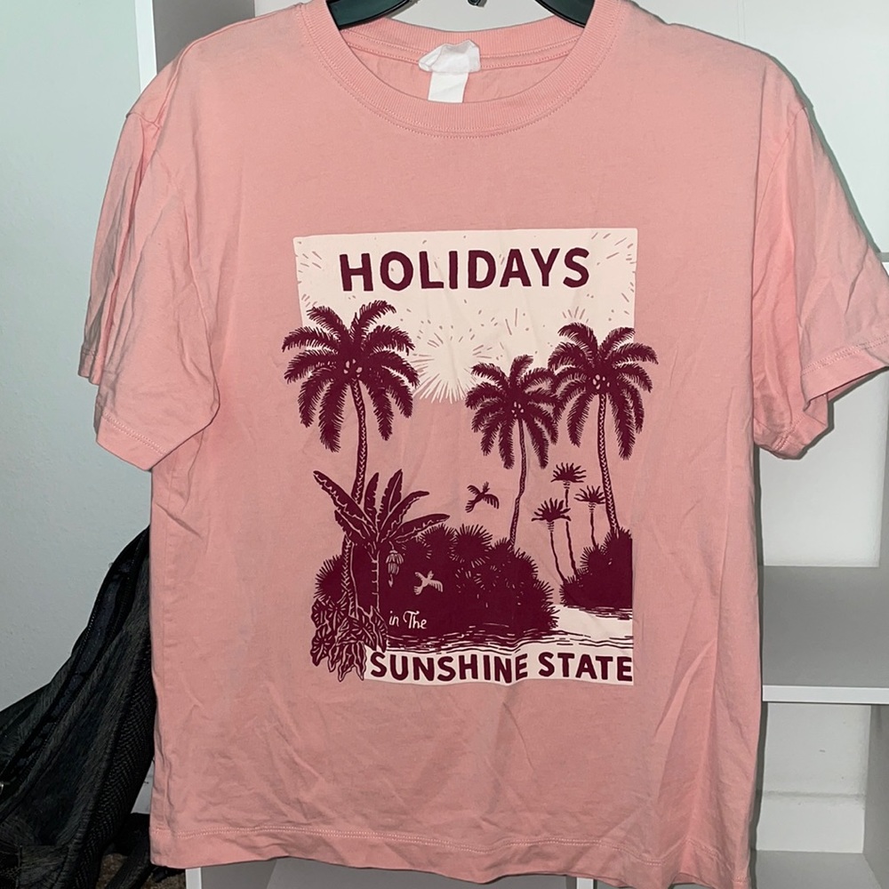 graphic tee